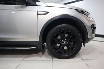 LAND ROVER DISCOVERY SPORT 2.0 TD4 HSE SUV 5dr Diesel Auto 4WD Euro 6 (s/s) (180 ps)