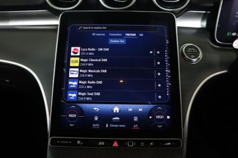 MERCEDES-BENZ C CLASS 2.0 C220dh MHEV Sport G-Tronic+ Euro 6 (s/s) 4dr