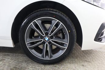 BMW 1 SERIES 1.5 118i Sport (LCP) DCT Euro 6 (s/s) 5dr