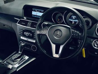 MERCEDES-BENZ C-CLASS 2.1 C220 CDI Executive SE Coupe 2dr Diesel G-Tronic+ Euro 5 (s/s