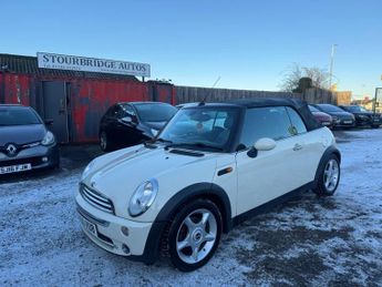 MINI Convertible 1.6 Cooper Convertible 2dr Petrol Manual Euro 3 (115 ps)