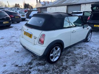 MINI CONVERTIBLE 1.6 Cooper Convertible 2dr Petrol Manual Euro 3 (115 ps)