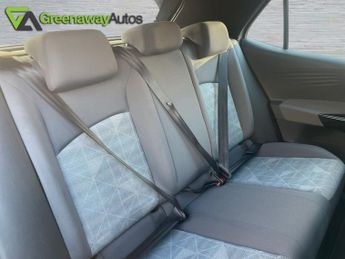 VOLKSWAGEN ID.3 Pro Performance 58kWh Life Hatchback 5dr Electric Auto (204 ps)