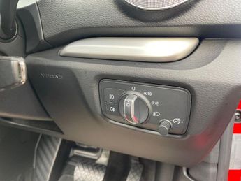 AUDI A3 CABRIOLET 1.4 TFSI CoD S line Convertible 2dr Petrol S Tronic Euro 6 (s/s)