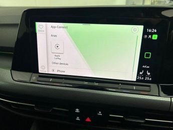 VOLKSWAGEN GOLF 1.5 TSI Active Hatchback 5dr Petrol Manual Euro 6 (s/s) (150 ps)