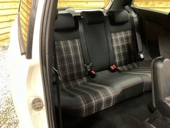 VOLKSWAGEN POLO 1.4 TSI GTI Hatchback 3dr Petrol DSG Euro 5 (180 ps)