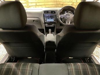 VOLKSWAGEN POLO 1.4 TSI GTI Hatchback 3dr Petrol DSG Euro 5 (180 ps)