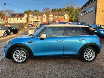 MINI HATCH 1.5 Cooper D Hatchback 5dr Diesel Auto Euro 6 (s/s) (116 ps)