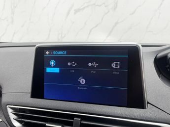 PEUGEOT 3008 1.5 BlueHDi GT Line Premium SUV 5dr Diesel EAT Euro 6 (s/s) (130