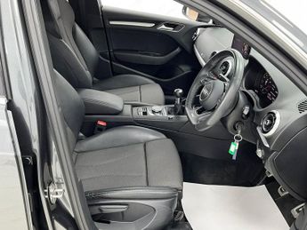 AUDI A3 1.5 TFSI CoD 35 S line Sportback 5dr Petrol Manual Euro 6 (s/s) 