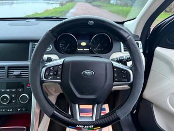 LAND ROVER DISCOVERY SPORT 2.0 TD4 HSE Luxury SUV 5dr Diesel Auto 4WD Euro 6 (s/s) (180 ps)