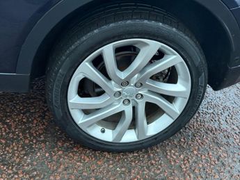 LAND ROVER DISCOVERY SPORT 2.0 TD4 HSE Luxury SUV 5dr Diesel Auto 4WD Euro 6 (s/s) (180 ps)