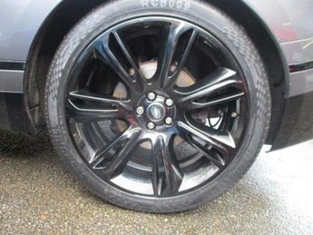 LAND ROVER RANGE ROVER VELAR 3.0 SD6 V6 R-Dynamic HSE SUV 5dr Diesel Auto 4WD Euro 6 (s/s) (3