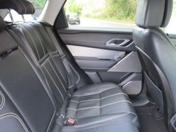 LAND ROVER RANGE ROVER VELAR 3.0 SD6 V6 R-Dynamic HSE SUV 5dr Diesel Auto 4WD Euro 6 (s/s) (3
