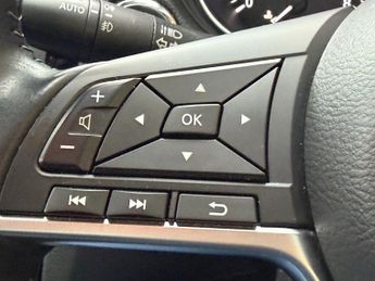 NISSAN QASHQAI 1.2 DIG-T N-Connecta SUV 5dr Petrol XTRON Euro 6 (s/s) (115 ps)