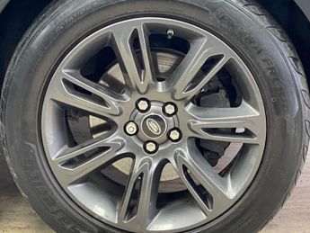 LAND ROVER RANGE ROVER EVOQUE 2.0 TD4 Landmark SUV 5dr Diesel Manual 4WD Euro 6 (s/s) (180 ps)