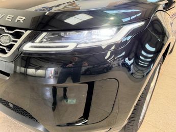 LAND ROVER RANGE ROVER EVOQUE 2.0 D150 SE SUV 5dr Diesel Auto 4WD Euro 6 (s/s) (150 ps)