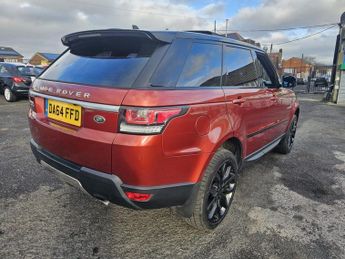 LAND ROVER RANGE ROVER SPORT 3.0 SD V6 HSE SUV 5dr Diesel Auto 4WD Euro 5 (s/s) (306 ps)