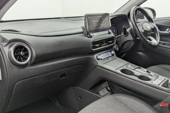 HYUNDAI KONA 64kWh Premium SUV 5dr Electric Auto (10.5kW Charger) (204 ps)