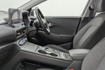 HYUNDAI KONA 64kWh Premium SUV 5dr Electric Auto (10.5kW Charger) (204 ps)