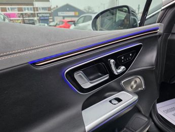 MERCEDES-BENZ EQE EQE 350+ 91kWh Exclusive Luxury Saloon 4dr Electric Auto (292 ps