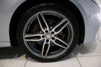 MERCEDES-BENZ E-CLASS 2.0 E220d AMG Line Saloon 4dr Diesel G-Tronic+ Euro 6 (s/s) (194