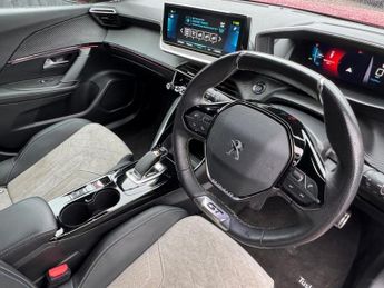 PEUGEOT E-2008 50kWh GT Premium SUV 5dr Electric Auto
