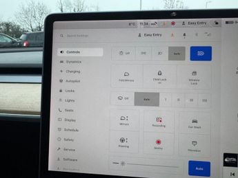 TESLA Model 3 Standard Range Plus Saloon 4dr Electric Auto RWD 