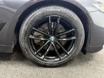 BMW 5 SERIES 2.0 520d M Sport Saloon 4dr Diesel Auto xDrive Euro 6 (s/s) (190