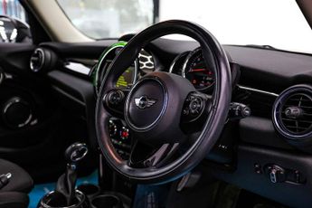 MINI HATCH 1.5 Cooper Hatchback 5dr Petrol Auto Euro 6 (s/s) (136 ps)