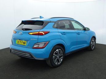HYUNDAI KONA 64kWh Premium SUV 5dr Electric Auto (10.5kW Charger) (204 ps)
