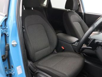 HYUNDAI KONA 64kWh Premium SUV 5dr Electric Auto (10.5kW Charger) (204 ps)