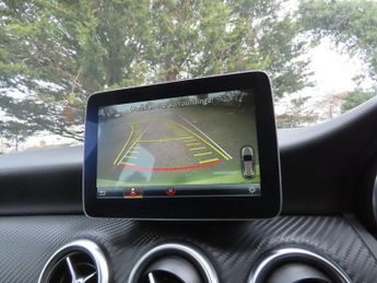 MERCEDES-BENZ A-CLASS 2.1 A200d AMG Line (Executive) Hatchback 5dr Diesel 7G-DCT Euro 