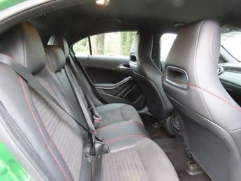 MERCEDES-BENZ A-CLASS 2.1 A200d AMG Line (Executive) Hatchback 5dr Diesel 7G-DCT Euro 