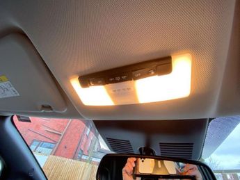 NISSAN LEAF 40kWh N-Connecta Hatchback 5dr Electric Auto (150 ps)