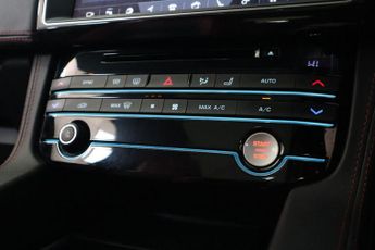 JAGUAR F-PACE 3.0 D300 V6 S SUV 5dr Diesel Auto AWD Euro 6 (s/s) (300 ps)
