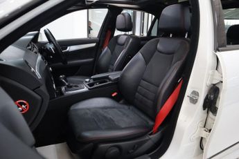 MERCEDES-BENZ C-CLASS 2.1 C250 CDI BlueEfficiency AMG Sport Plus Saloon 4dr Diesel G-T