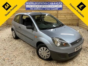 Ford Fiesta 1.25 Studio Hatchback 3dr Petrol Manual (142 g/km, 74 bhp)