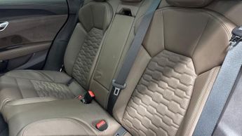 AUDI E-TRON GT 93.4kWh Saloon 4dr Electric Auto quattro (476 ps)