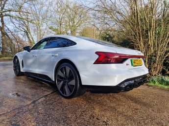 AUDI RS e-tron GT 93.4kWh Saloon 4dr Electric Auto quattro (598 ps)