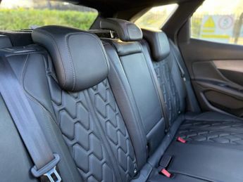 PEUGEOT 3008 2.0 BlueHDi GT SUV 5dr Diesel EAT Euro 6 (s/s) (180 ps)