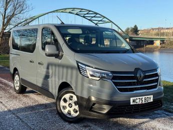 Renault Trafic 2.0L 4d  AUTO  168 BHP