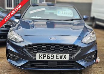Ford Focus AUTOMATIC 1.0T EcoBoost ST-Line Hatchback 5dr Petrol Auto Euro 6