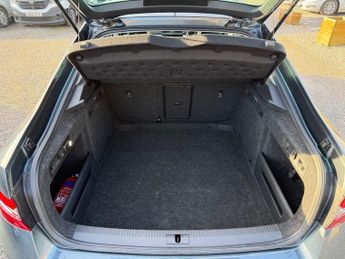 SKODA SUPERB 1.6 TDI SE Technology Hatchback 5dr Diesel DSG Euro 6 (s/s) (120