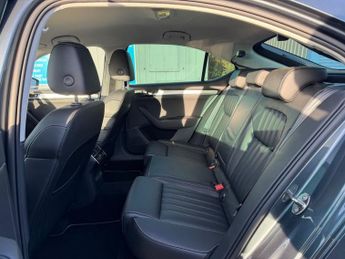 SKODA SUPERB 1.6 TDI SE Technology Hatchback 5dr Diesel DSG Euro 6 (s/s) (120