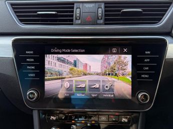 SKODA SUPERB 1.6 TDI SE Technology Hatchback 5dr Diesel DSG Euro 6 (s/s) (120