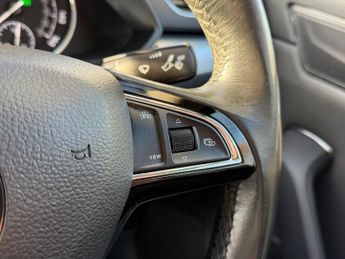 SKODA SUPERB 1.6 TDI SE Technology Hatchback 5dr Diesel DSG Euro 6 (s/s) (120