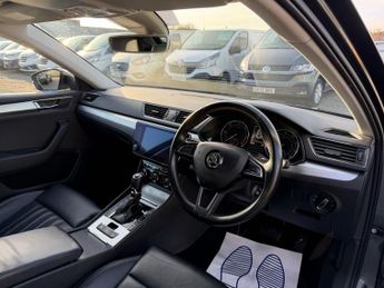 SKODA SUPERB 1.6 TDI SE Technology Hatchback 5dr Diesel DSG Euro 6 (s/s) (120