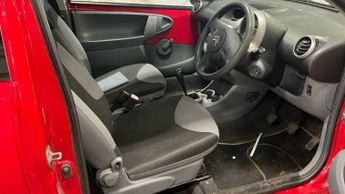 CITROEN C1 1.0i Vibe Hatchback 3dr Petrol Manual Euro 4 (67 ps)