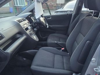 HONDA CIVIC 1.6 i-VTEC SE Hatchback 5dr Petrol Automatic (172 g/km, 108 bhp)